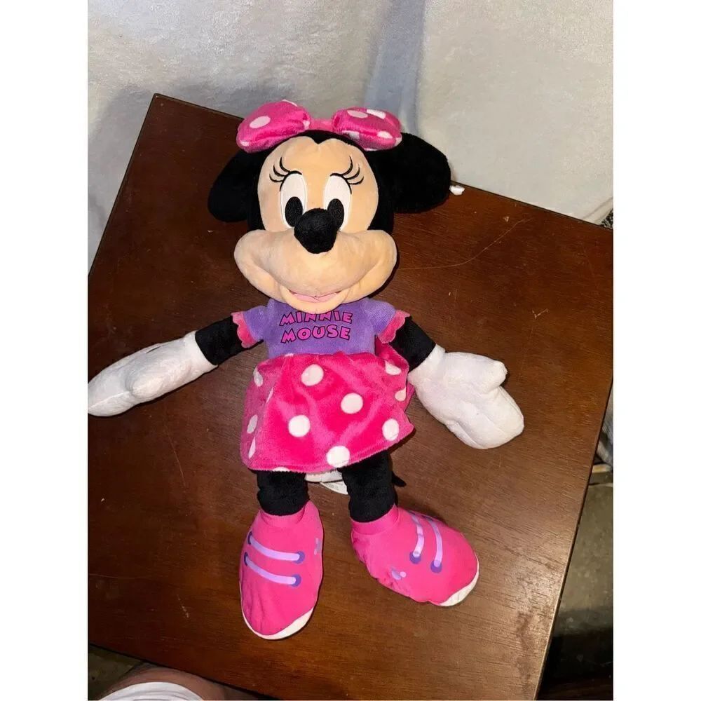 24in Disney Minnie Mouse 2015 plush